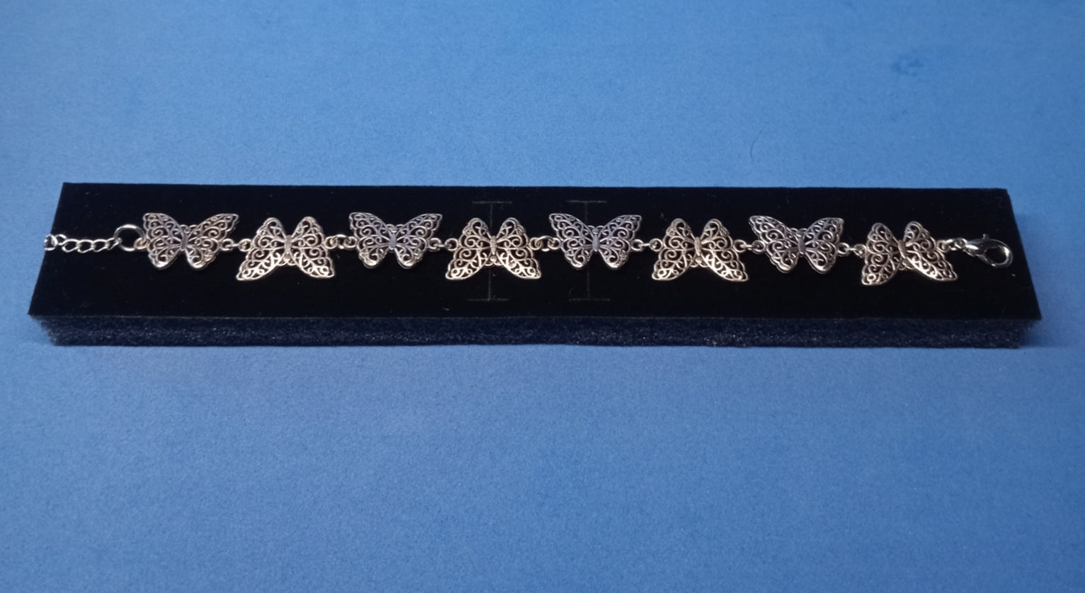 Pulsera Mariposas Plateadas
