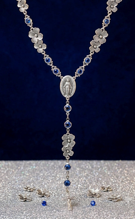 Rosario Collar Azul