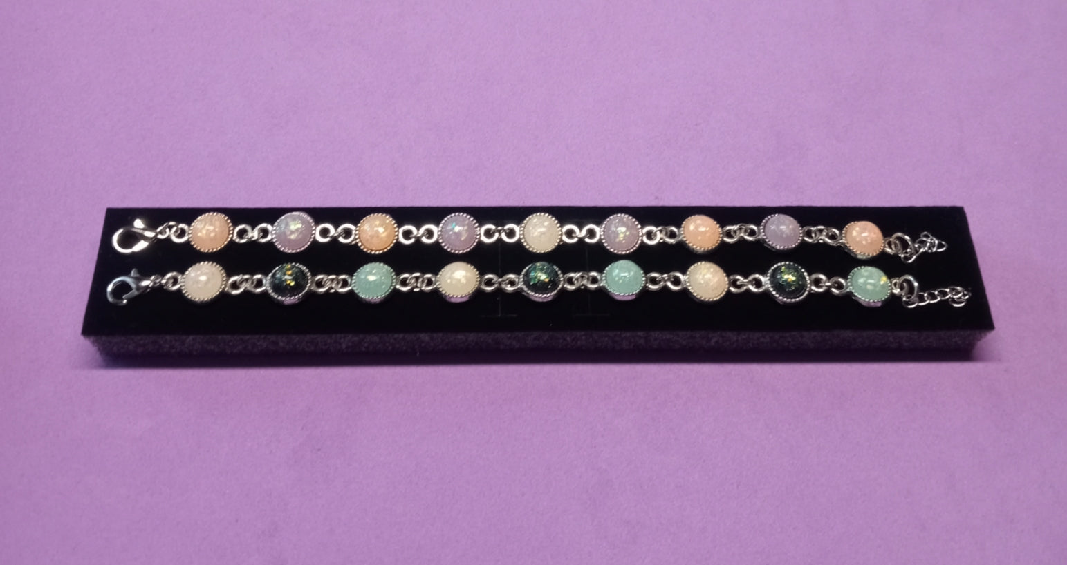 Lote de dos pulseras